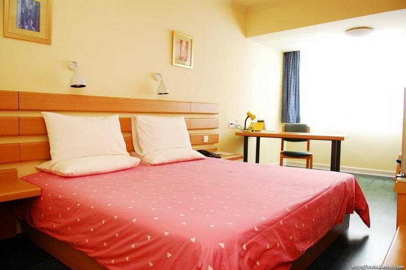 Home Inn Shanghai Lujiabang Road Metro Station Xangai Exterior foto